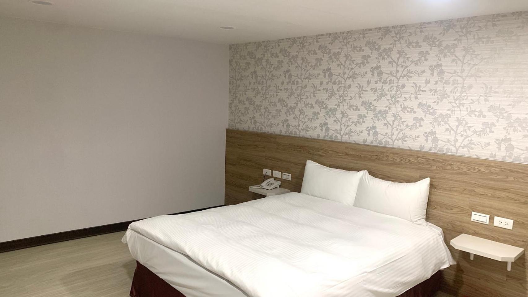 Lan Yin Tie Dao Hotel Tainan Zewnętrze zdjęcie